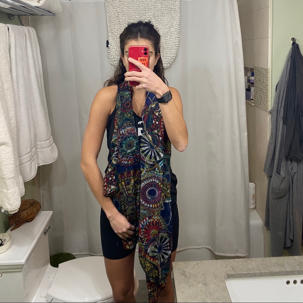 Patterned Scarf - Picture 10 of 10